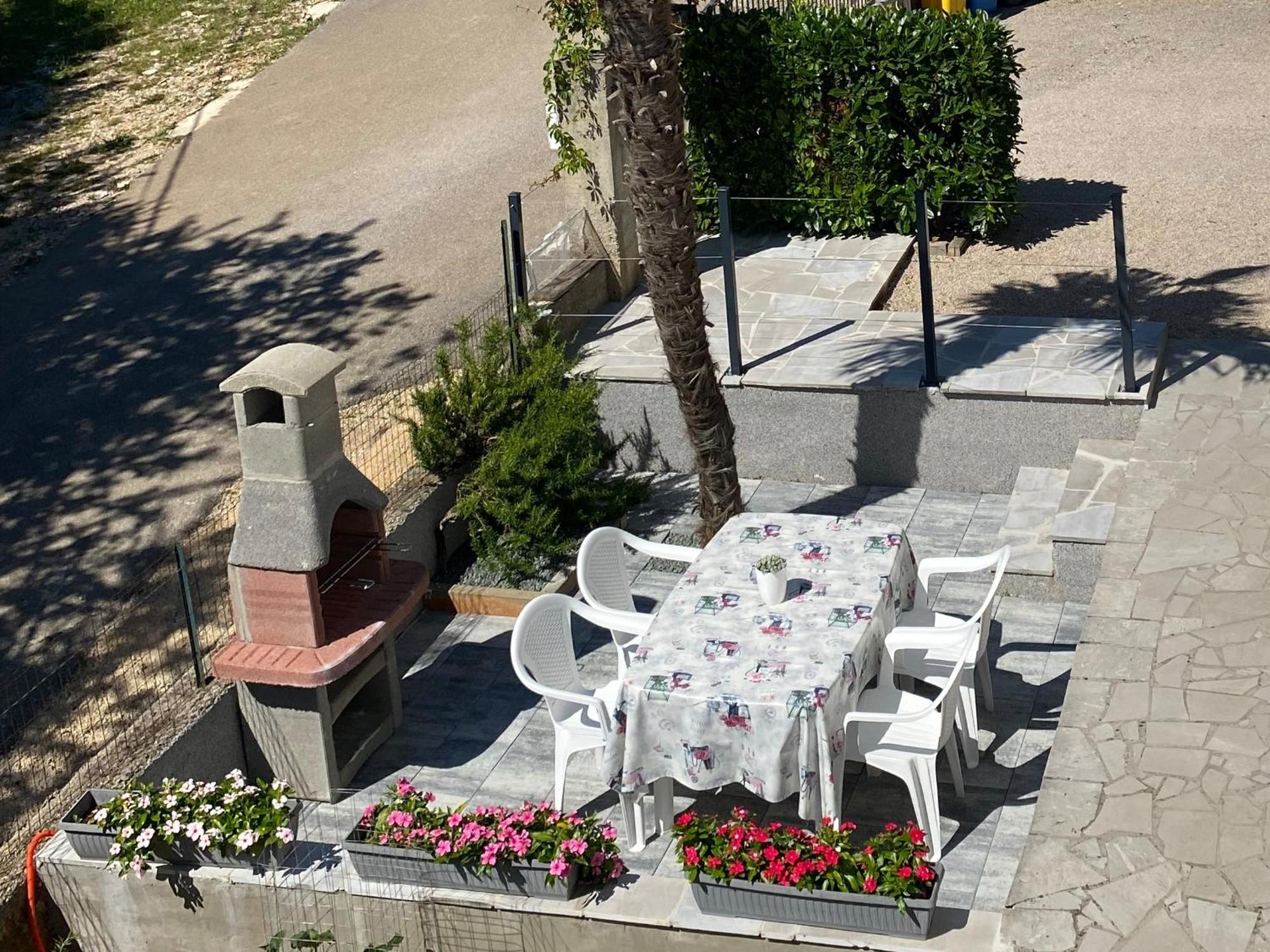 Apartmani Foresta Kras Exterior foto